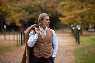 Equestrian Toffee Gentlemen's Pure Silk Tie